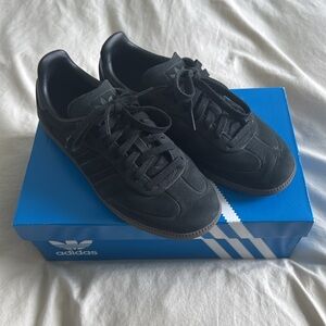 Adidas Samba - Men’s Size 7